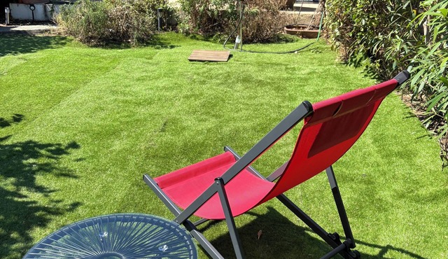 Family House walking distance to the sandy beach of Sant’ Ambroggio, Lumio