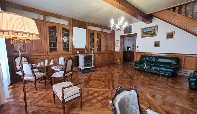 Family house with private pool in Saint-Gaultier