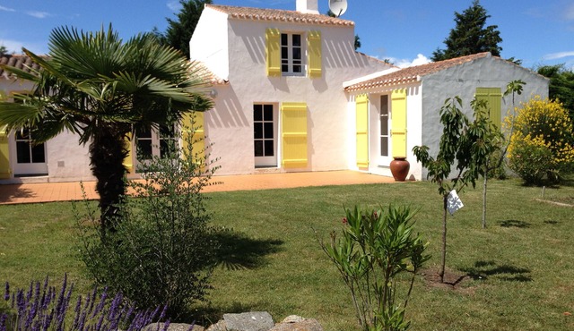 Family house with garden, Ile d'Yeu, 3 comfortable rooms.