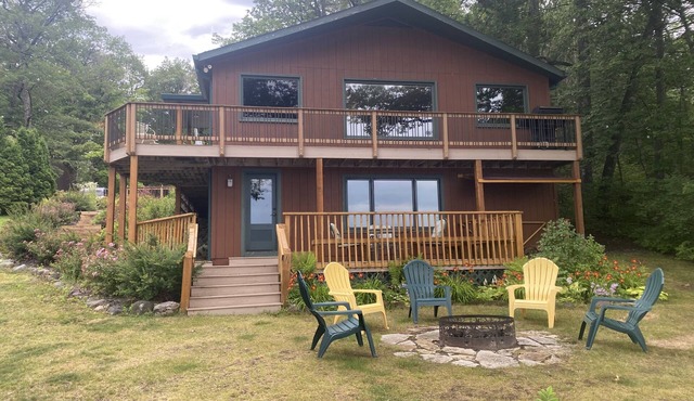 Family Lake Retreat on Lac Courte Oreilles