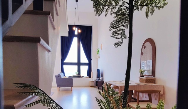 Family Loft Suite & Olympic Swimming Pool Near Legoland