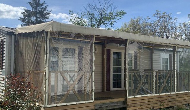 Family mobile home with AC - 4 guests