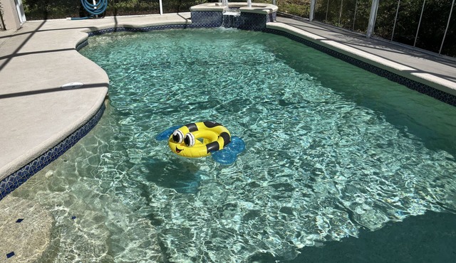 Family Nook, cozy family vacation spot: large pool, close to Disney and beaches