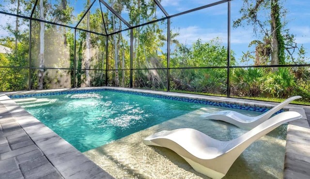 Family Oasis – Heated Pool + Beach Gear, Kid Ready