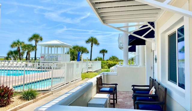 Family Oceanfront Retreat-Private Beach~Spa~Pool View~Ground floor~Beach Gear ⛱️