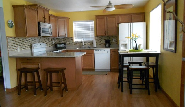 Family or serious fisherman lodging and getaway - upscale, safe & comfortable