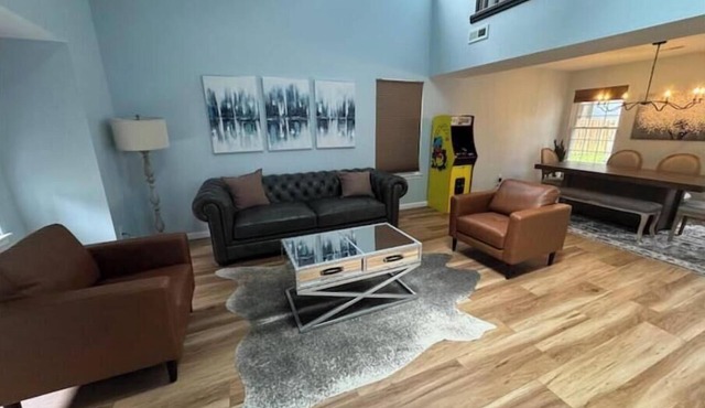 Family oriented neighborhood with a touch of modern!