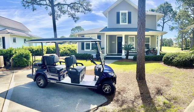 FAMILY-PERFECT, 2 golf carts, beach chairs,bikes, UPSTAIRS AC, NO PETS,