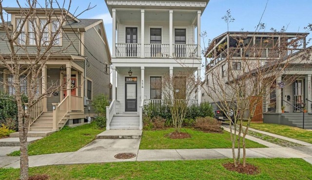Family Perfect Point Home | Luxury at its Best