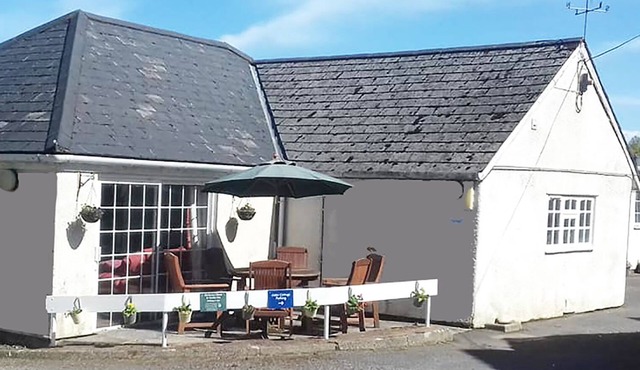 Family & pet friendly wheelchair accessible bungalow, edge Exmoor, sleeps 6 - 14