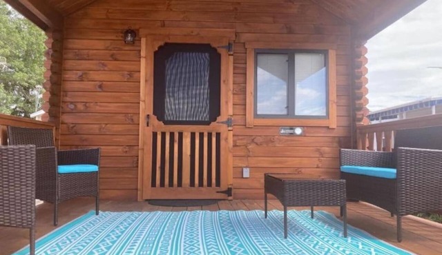Family + Pet-Friendly Cabin w/Loft | Surf City