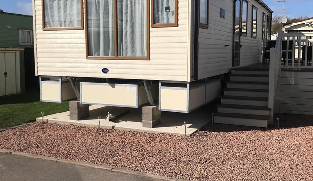 Family & Pet Friendly Park Home in in Stratford upon Avon near to the Cotswolds