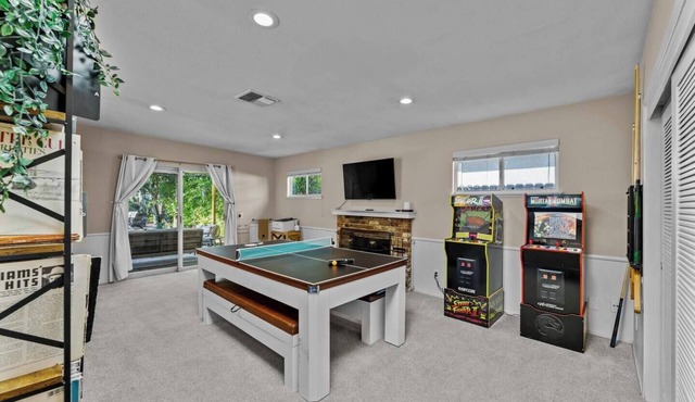 Family & Pet Hot Tub Playhouse