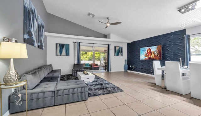 Family Pool Villa - Game Room – 11mi to Disney