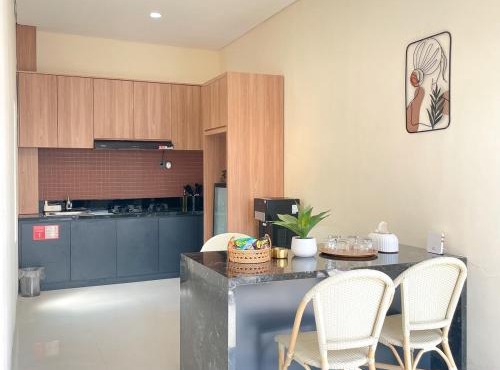 Family Private Pool Villa view sawah