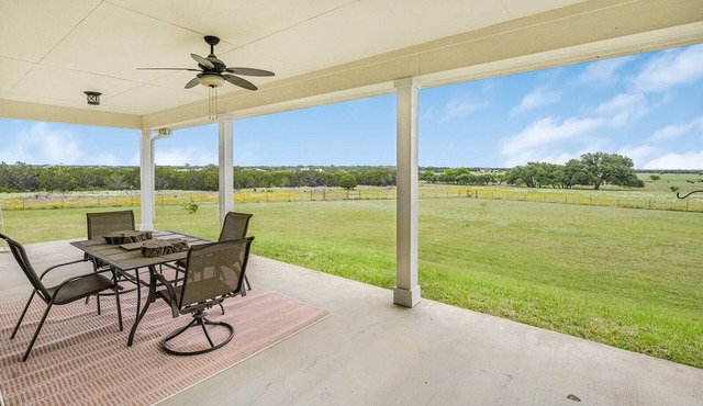 Family Ranch on 14 Acres +Wiffle Ball & Disc Golf Course and Large Game Room