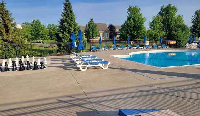 Family Resort Cottage Near Sandbanks | Pools, Lake Access, A/C & Screened Porch
