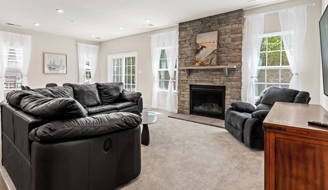 Family Retreat at Bayside | New 6BR Home Minutes to OCMD and Assateague