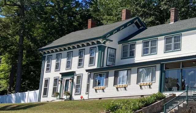 Family Retreat in Wolfeboro: 5BR/3BA, Lake Views