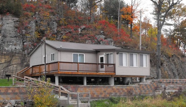 Family Retreat- Newly Renovated!