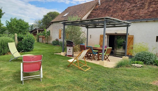 "Family Retreat with Spa Near Loire Castles and Beauval Zoo"