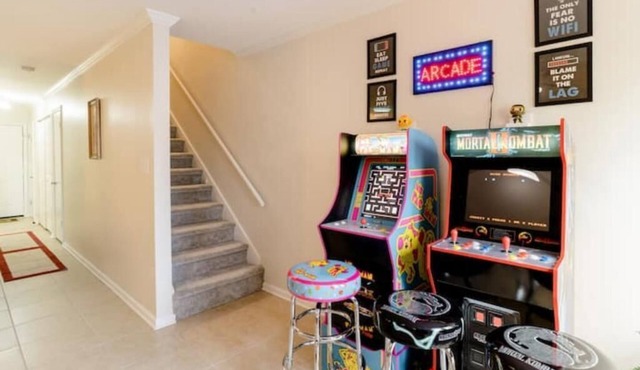 Family Retreat with Arcade, Firepit, Waffle Bar, & Grill