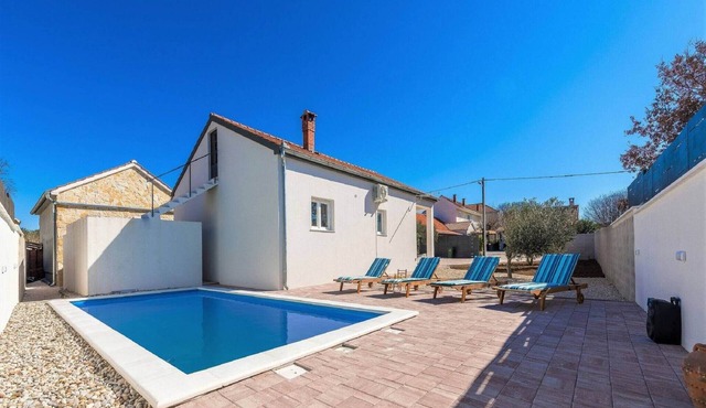 Family Retreat with Pool in Skabrnja