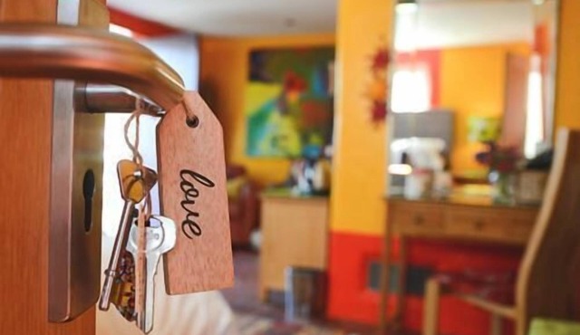 Family room-Ensuite with Shower-The Hayloft family