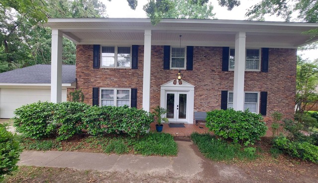 Family sized comfort near Fort Jackson