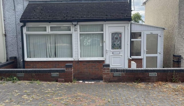 Family-sized house with garden