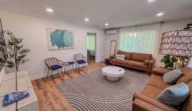 Family Ski Haven 3BR Retreat near Powder Mountain & Snowbasin