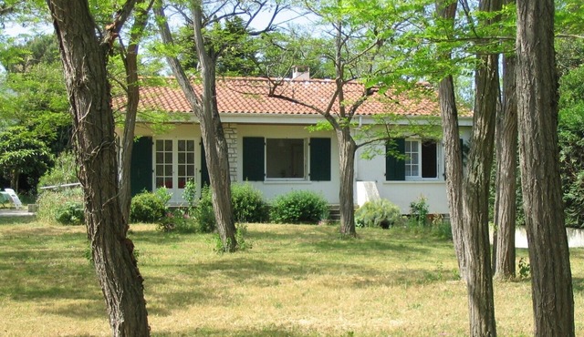 Family stay by the beach with beautiful garden- La Brée les bains, Oléron island