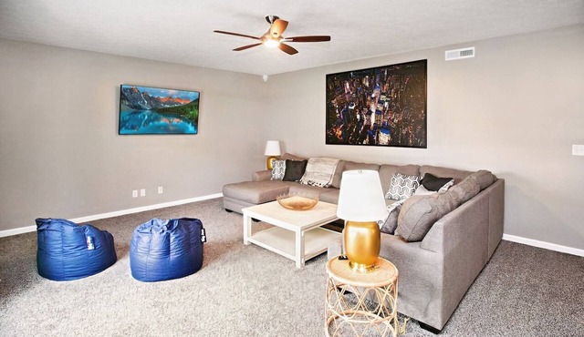 Family/Team Stay/5 Min. to Grand Park/PS4/XBOX