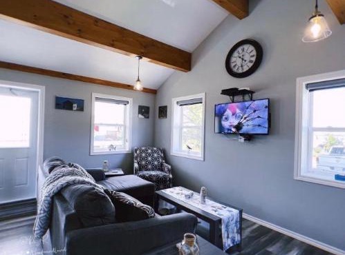 Family Ties Vacation Home - Greenham House