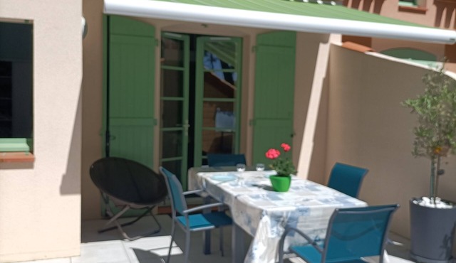 Family vacation, getaway with friends, comfortable home, free WIFI