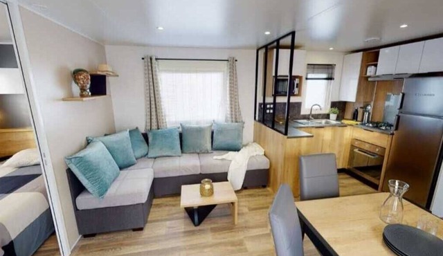 Family vacation near La Palmyre zoo