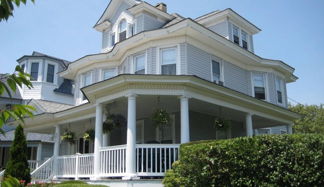 Family Vacation Home in Avon- Half a Block From the Beach with Ocean View Porch