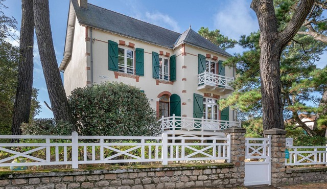 Family villa 300m from the beach of L'Océan