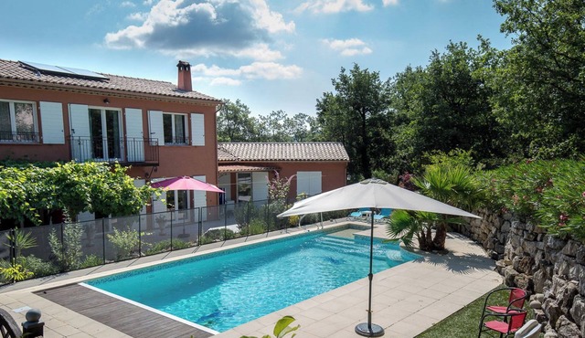 FAMILY VILLA FAYENCE WITH SWIMMING POOL