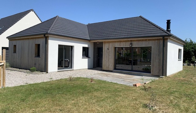 Family villa in Bois Lurette