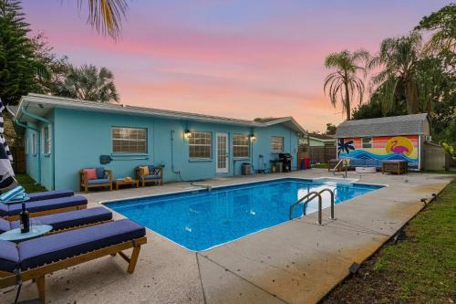 Family villa Pool Fire Pit & Games