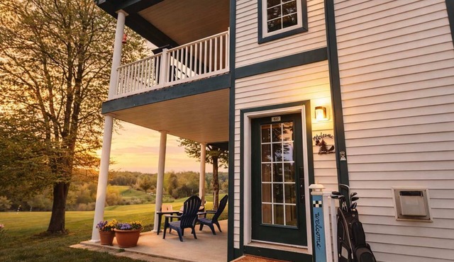 FamilyFriendly Golf & Ski Getaway,Walkout Pool