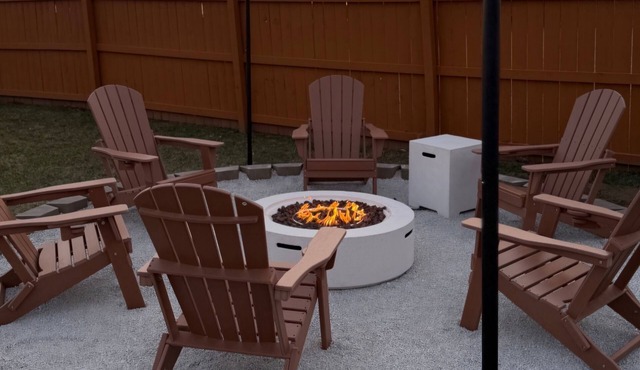 FamilyFriendly3BR Home Sleeps 6+ Quiet Neighborhood Near Springfield Attractions