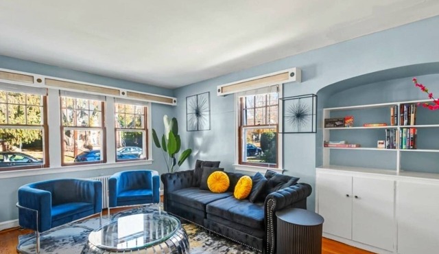 Fancy Clean Affordable Large Sleep 6,Takoma Park