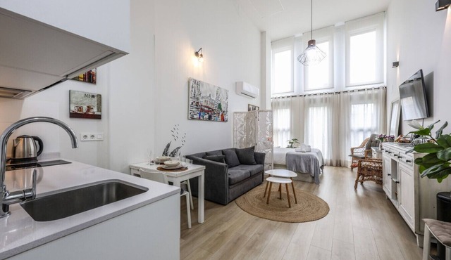 Fancy Studio with Terrace & Pool in Madrid South