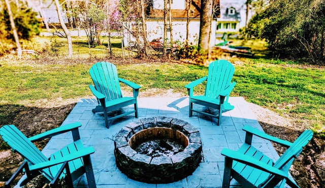 FancyFoxCabin - Luxury @ the Lake, Fire Pit Grill, Boat Ramp, Arcades & Fishing