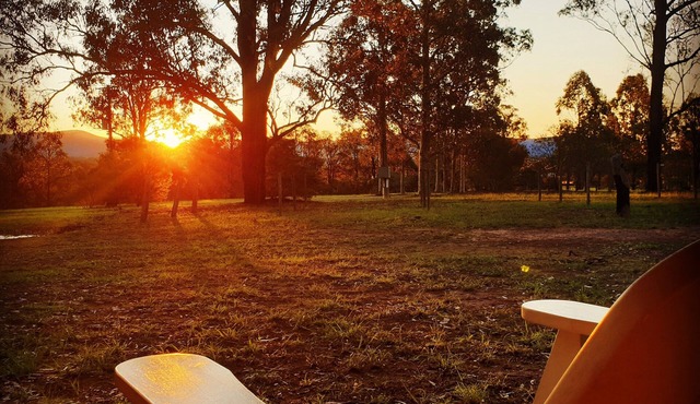 Fantail Villa Lovedale - Central to all wineries, restaurants & attractions