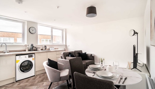 Fantastic 1 Bed Apartment in Central Wrexham