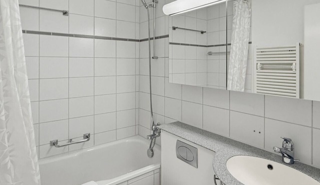 Fantastic 1BR flat in the city centre (Sky11)
