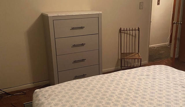 Fantastic 2-bedroom apartment with AC in Cleveland Heights